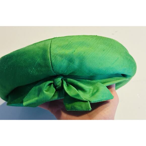 Vintage Adolfo II By Jordan Marsh green silk Pillbox Hat 50’s 60’s Vtg NY Paris - Picture 3 of 10